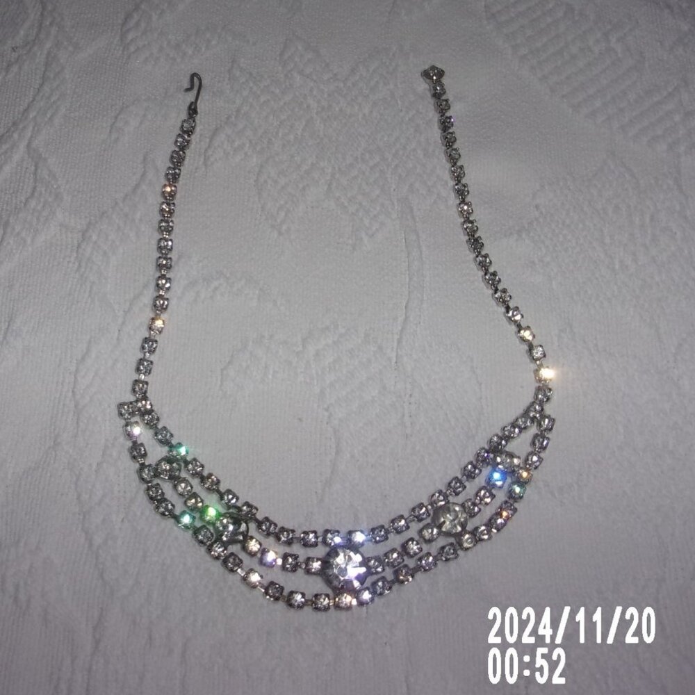 RIMSTONE NECKLACE